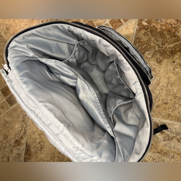 lululemon athletica Midnight Black Parent Backpack - Picture 7 of 10